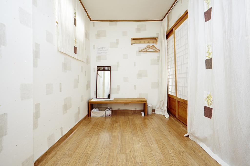 Vine Hanok Guesthouse Seul Cameră foto
